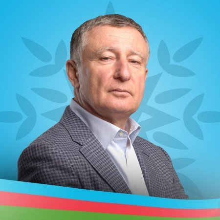 Məşhur Məmmədovun 70 saylı Masallı seçki dairəsi üzrə namizədliyi ilə bağlı ziyalılar öz fikirlərini bölüşür. Masallının ən dəyərli müəllimlərindən olan Hüseyn müəllimə səmimi və xoş sözlərinə görə təşəkkür edirik! Məşhur Məmmədovun 70 saylı Masallı seçki dairəsi üzrə namizədliyi ilə bağlı ziyalılar öz fikirlərini bölüşür. Masallının ən dəyərli müəllimlərindən olan Hüseyn müəllimə səmimi və xoş sözlərinə görə təşəkkür edirik!