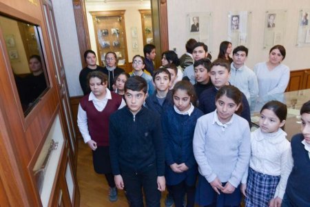 USTAD SƏNƏTKAR DƏDƏ ŞƏMŞİRİN ANIM MƏRASİMİ KEÇİRİLİB