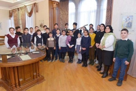 USTAD SƏNƏTKAR DƏDƏ ŞƏMŞİRİN ANIM MƏRASİMİ KEÇİRİLİB